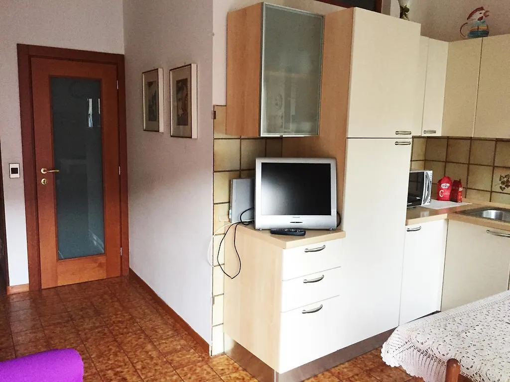 Casa Elvira Apartman Brenzone sul Garda